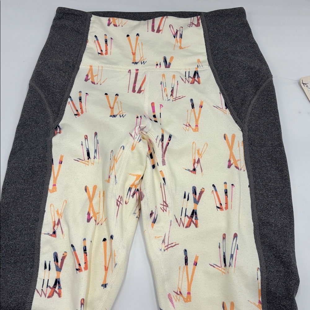 FP Movement You Know It Baselayer Legging in Tips Up Ivory Combo - Picture 2 of 7